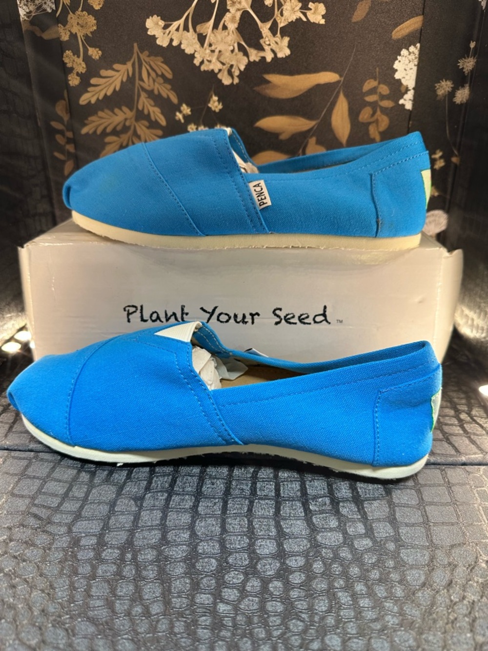Penca Blue Canvas Slip-On Shoes Size 8W